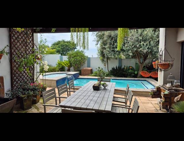 4 BEDROOM HOUSE FOR SALE IN MIDSTREAM RIDGE